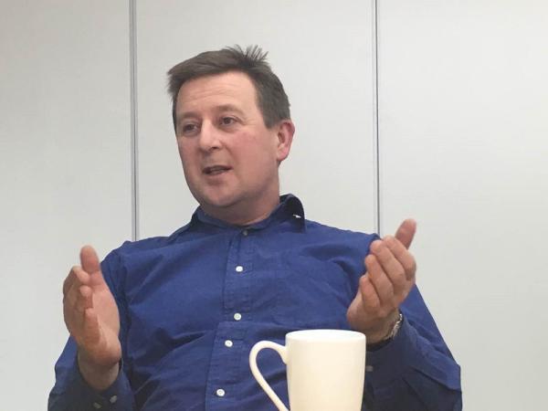 英國哲學家巴吉尼眼中的雙面曲阜