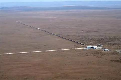 LIGO 漢福德臺址鳥瞰.jpg