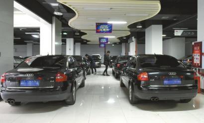 四川首批退役公車網(wǎng)上拍賣：最低價800元(圖)