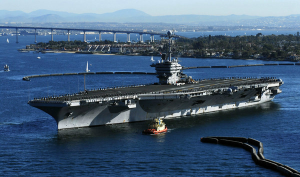 美國斯坦尼斯號(hào)航母2.jpg