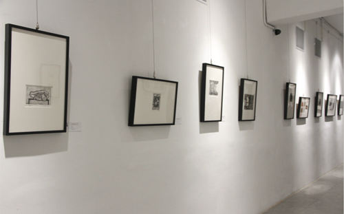 內地藝術家方偉”都市娛樂“個人作品展在香港舉行（攝影：吳玉潔）