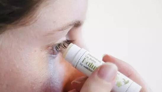 一支唇膏從頭到腳都能用 快給我來一打！