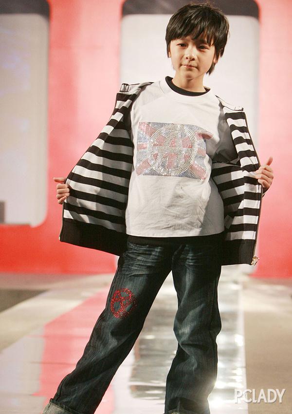 網(wǎng)紅與鮮肉齊飛 女童星逆襲看臉看衣品