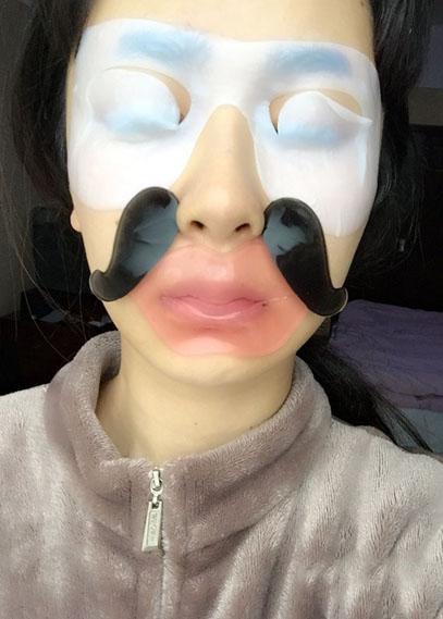 小蚯蚓關(guān)關(guān)戰(zhàn)職場 加班熬夜狗肌膚怎么救