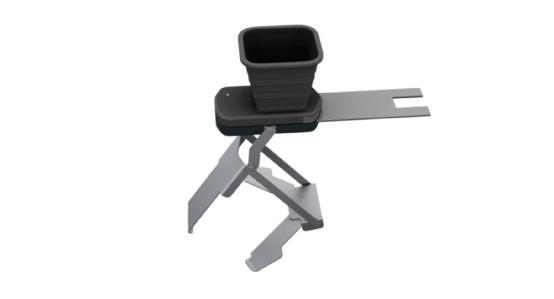 要想給手機充電？有一堆篝火和水就可以了