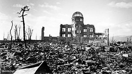 日本廣島核爆后現(xiàn)場.jpg