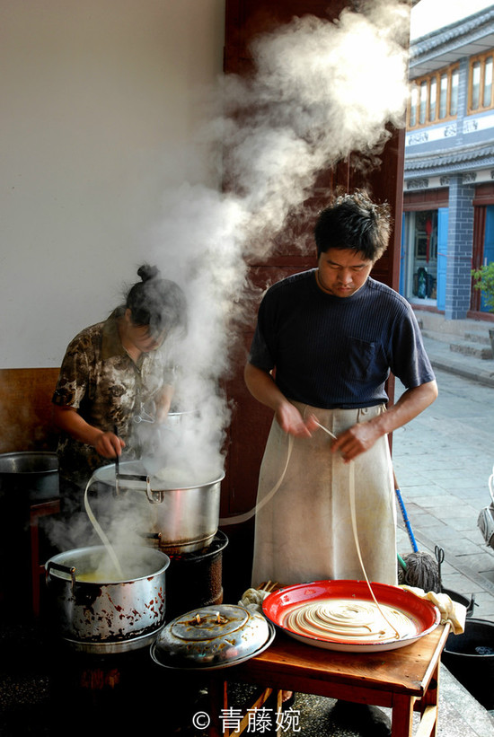 云南大理 扯不斷情緣的巍山一根面