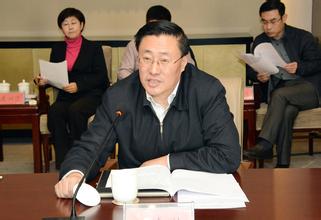 撫順市原市長欒慶偉.jpg