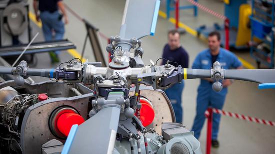 I3_R-fxsveph0296175.jpg