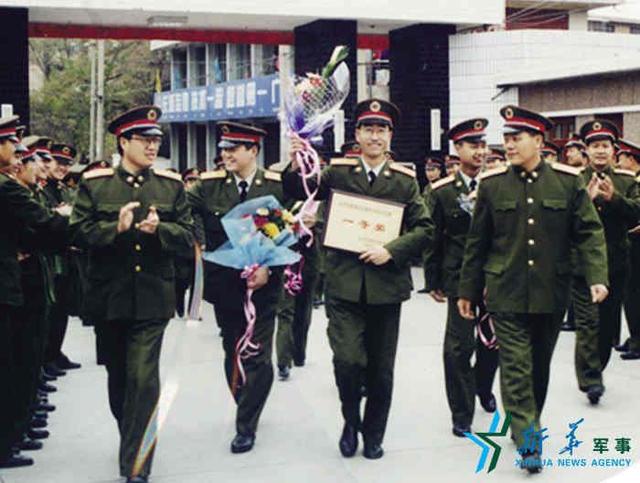 解放軍測(cè)繪隊(duì)闖無(wú)人區(qū)成“野人” 被當(dāng)間諜關(guān)