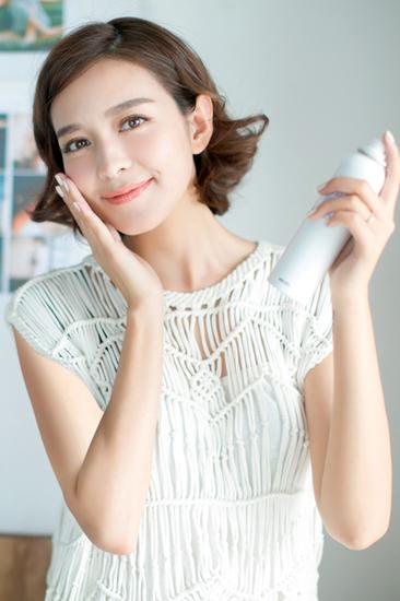 空調(diào)房太干澀 肌膚需要一場美膩 “霧”會