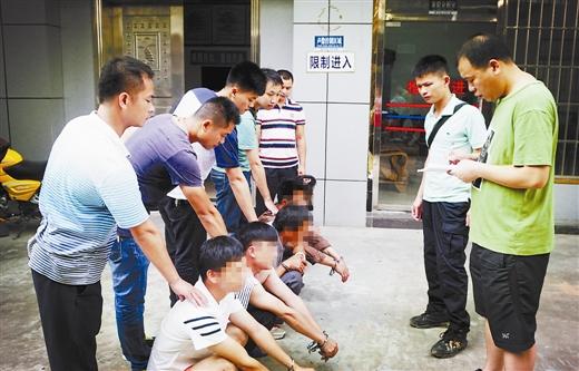 人販子施“調(diào)虎離山”計(jì) 從奶奶手中抱走男嬰