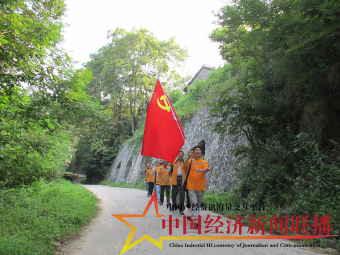 CB3740A7@77A7AF74.F56E7357_recompress.jpg