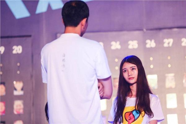 史上最尷尬！杭州網(wǎng)紅臉識別大戰(zhàn) 親媽找了十幾分鐘認(rèn)錯女兒