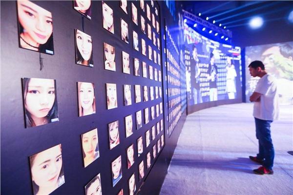 史上最尷尬！杭州網(wǎng)紅臉識別大戰(zhàn) 親媽找了十幾分鐘認(rèn)錯女兒