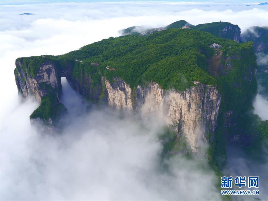 #（生態(tài)）（1）如夢似幻天門山