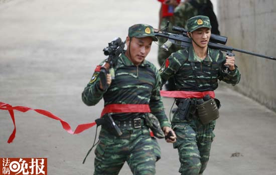 武警“雪豹突擊隊”