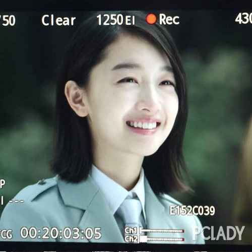 笑起來就沒眼睛