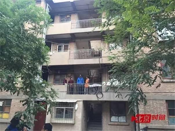 高承勇曾經(jīng)租在棉紡廠小區(qū)6年，此前在該小區(qū)奸殺一名女子，并割下雙手，此為他犯下的第七起命案。圖/北京時(shí)間 尹志艷