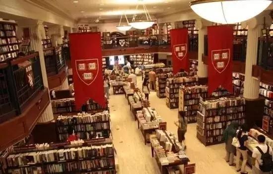 哈佛學(xué)霸“瘋狂社交”引關(guān)注：喝酒喝到半夜