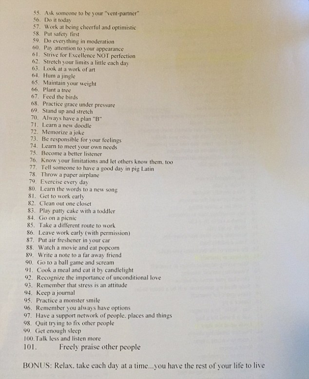 美高中教師向?qū)W生傳授101條解壓秘方走紅網(wǎng)絡(luò)