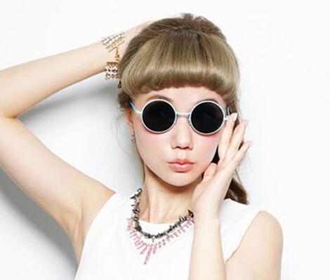 不飽和，你們的水果唇色老是不夠嫩