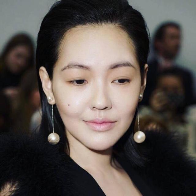 不飽和，你們的水果唇色老是不夠嫩