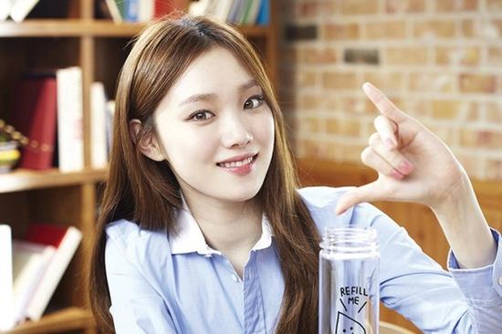 《Doctors》李圣經(jīng)劇照