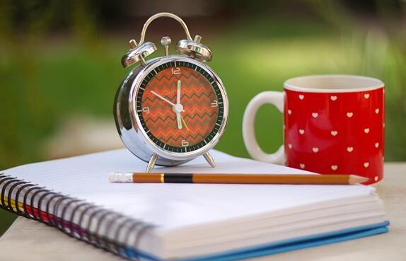 雅思寫作從考官范文中提取素材 發(fā)現(xiàn)觀點和論據(jù)