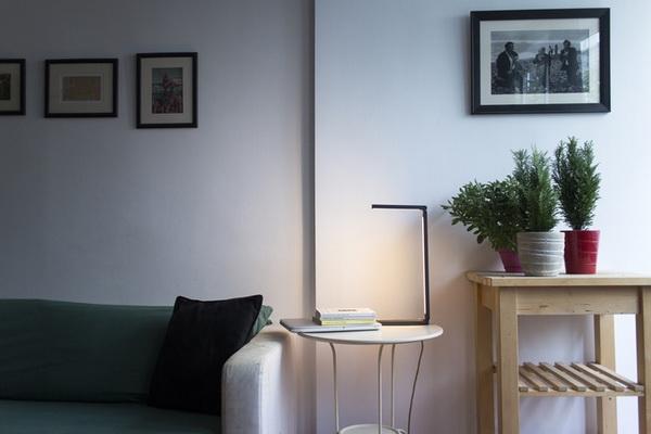 當(dāng)臺燈變成折疊玩具時，工作是否更有樂趣了？