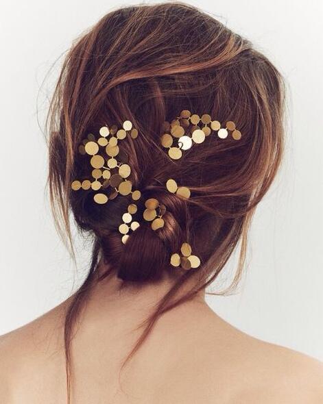 絕對不能錯過的金屬發(fā)飾 令你一秒變閃耀