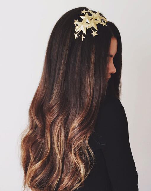 絕對不能錯過的金屬發(fā)飾 令你一秒變閃耀