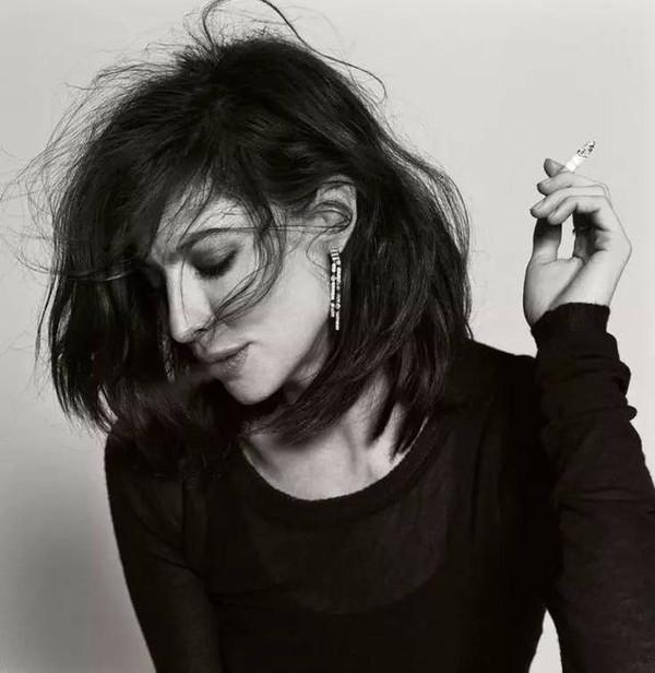 法式起床頭 介于慵懶與嫵媚之間的悠然自得