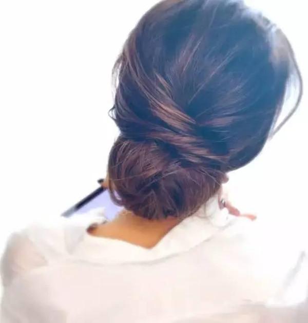 法式起床頭 介于慵懶與嫵媚之間的悠然自得