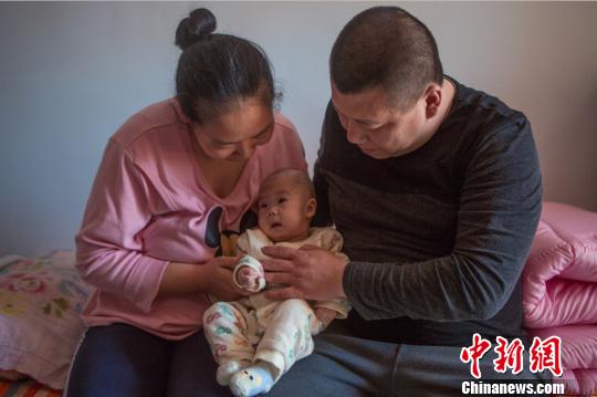 山西女?huà)牖及縿?dòng)人心醫(yī)護(hù)愛(ài)心籌款救助