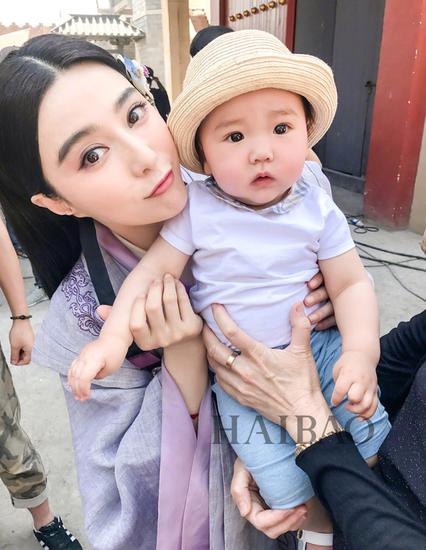 范冰冰好肌膚不輸嬰兒肌