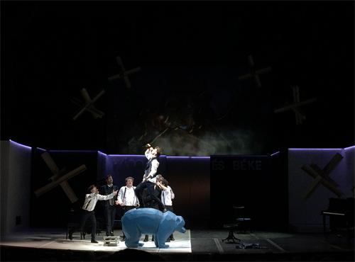 朱1.jpg