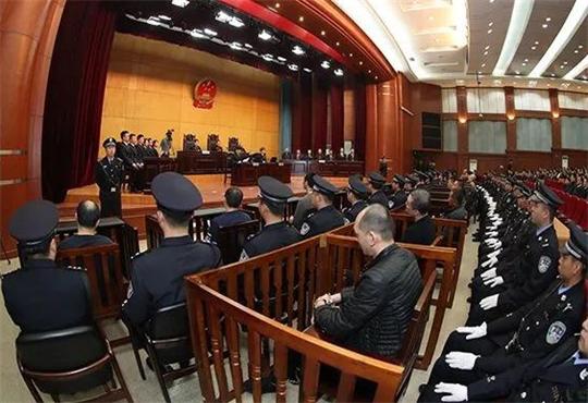 黑龍江省高院審判現(xiàn)場(chǎng)_看圖王.jpg