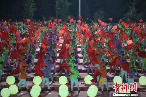 9月29日晚，國慶70周年聯(lián)歡活動訓(xùn)練場。蔣啟明 攝