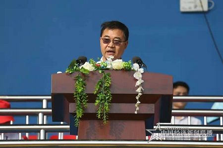 海南省旅游和文化廣電體育廳競技體育處處長劉平久致開幕詞.jpg