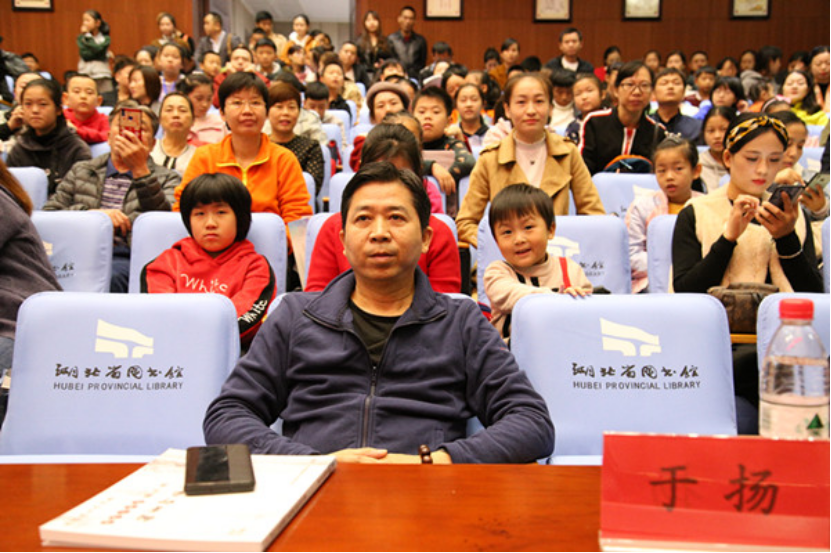 頒獎(jiǎng)新聞改后(1)931.png