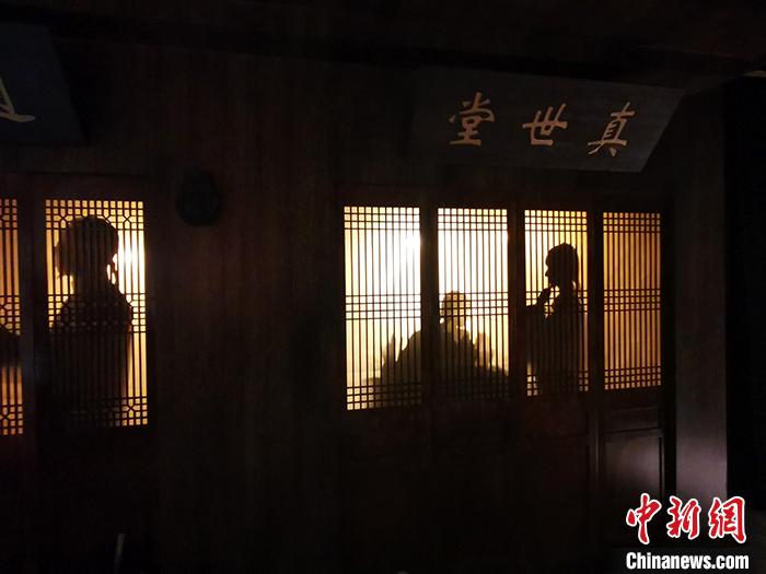 展覽現(xiàn)場。a target='_blank' href='http://www.chinanews.com/' 中新網(wǎng)/a記者 宋宇晟 攝