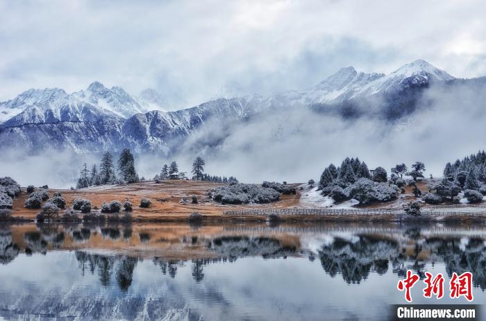 圖為魯朗雪景。資料圖。魯朗景區(qū)管委會(huì)供圖