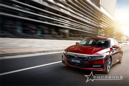 2. 第十代雅閣（ACCORD）銳·混動(dòng).jpg