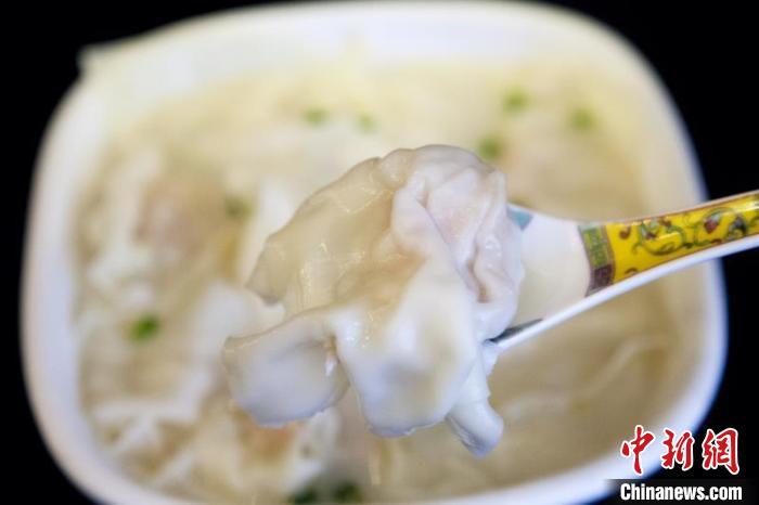 龍抄手。成都市商務(wù)局 供圖