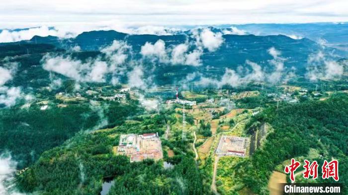 元壩氣田生產(chǎn)井站。宋軍 攝