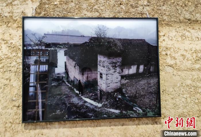 圖為洪江村老屋改造前的照片。劉美伶 攝