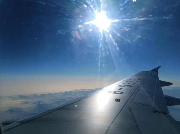 ０００ - 副本 (2).jpg