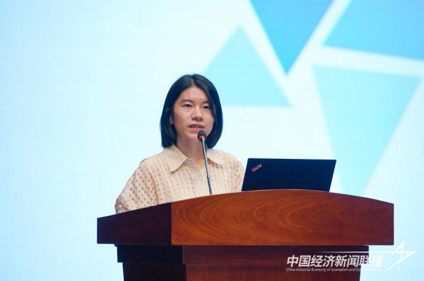 王逸嫻.jpg?v=1693495530