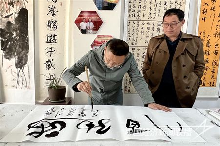 25340765d6c7b34f8a23f41282ab51a.jpg?v=1700231980